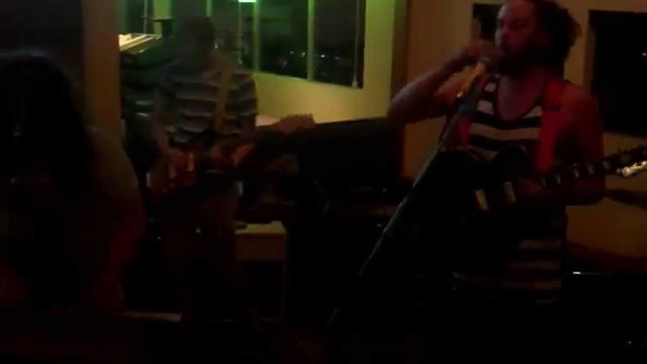 YouTube에서 Babe - "Giddy / Itchin'" 06/19/2014 @ Breakers, Tyler, TX 보기 YouTube에서 Babe - "Giddy / Itchin'" 06/19/2014 @ Breakers, Tyler, TX 보기