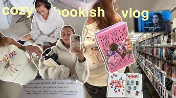 cozy book-ish vlog ☁️📖🍵 (reading journal, reading vlog, library + barnes trip & more!)