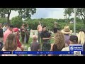 Veterans and volunteers unite to honor fallen soldiers in Knoxville