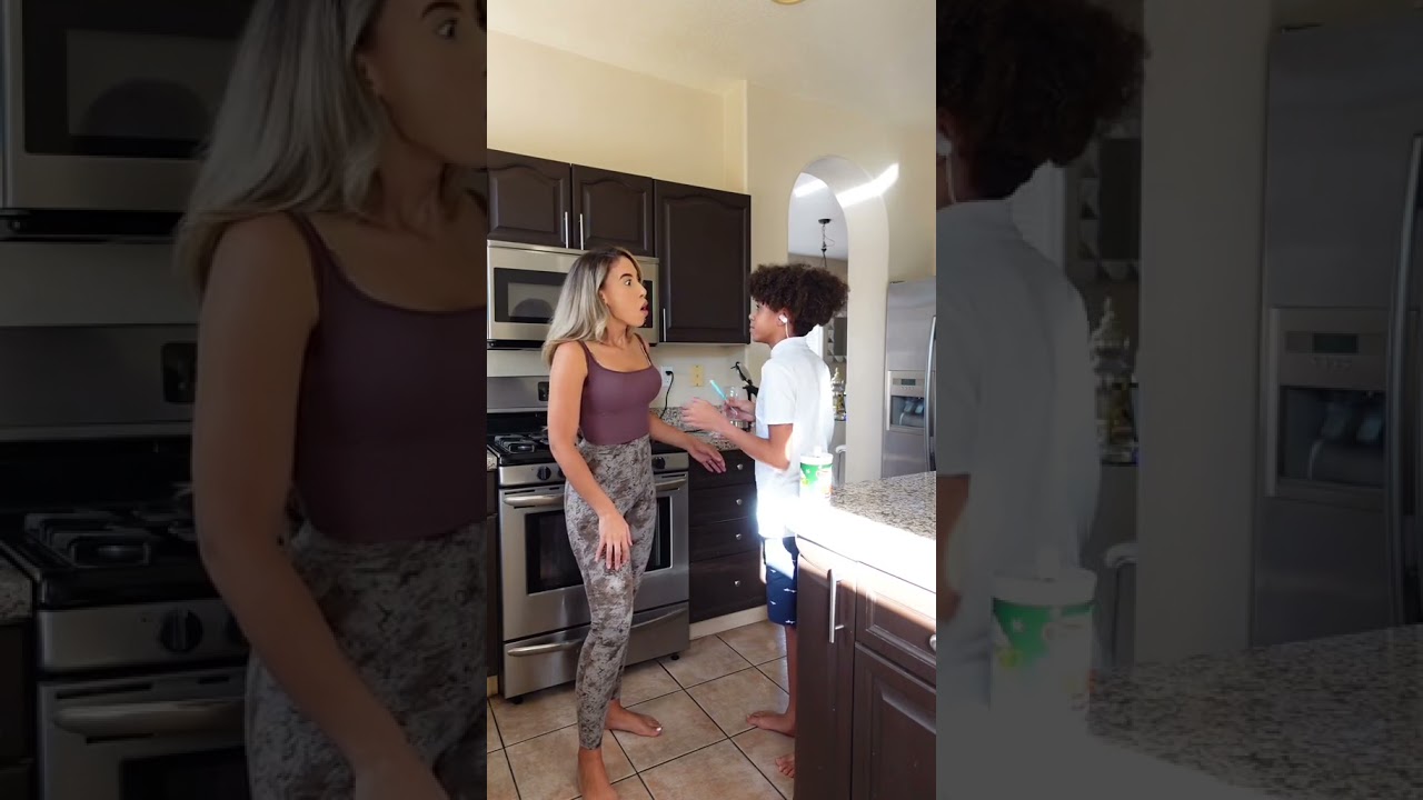 Braylon found Brooke's "ear cleaners" ... *HILARIOUS* 