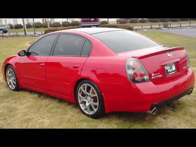 2005 Nissan Altima Ser 2005 Nissan Altima · 3.5 SE R Sedan 4D Cars