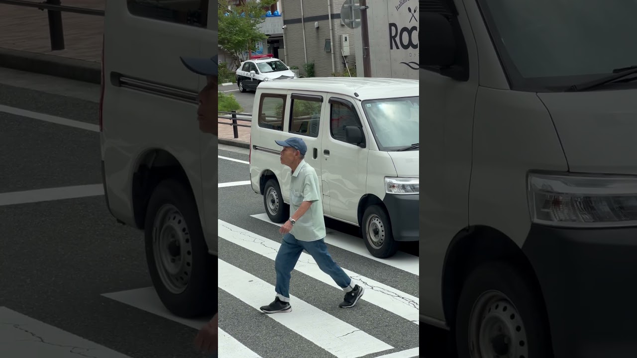 大型トラック撮影中そらこんな止まり方したら睨まれるわなあ💦#トラック #automobile