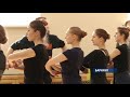 Репетиционные залы ансамбля русского танца «Огоньки» капитально отремонтировали впервые за 50 лет