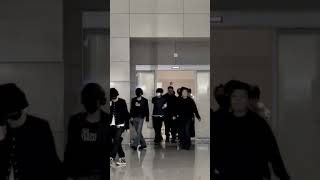 their outfits never fail 🥵💙 #treasure #ygtreasure #teume #kpop #masukberanda #shorts