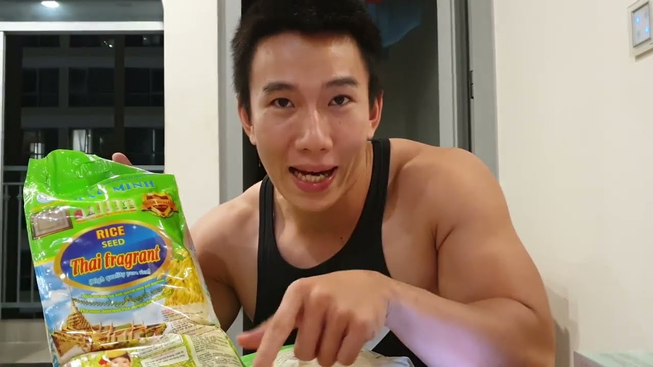 Cơm gạo trắng - Trái tim của bữa ăn Việt Nam và giá trị dinh dưỡng không thể bỏ qua