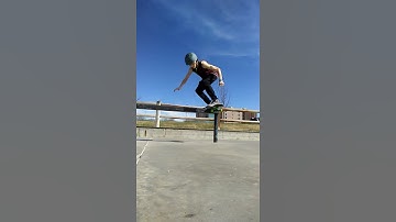 Today I Learned: FS BOARDSLIDE ➡️ FAKiE