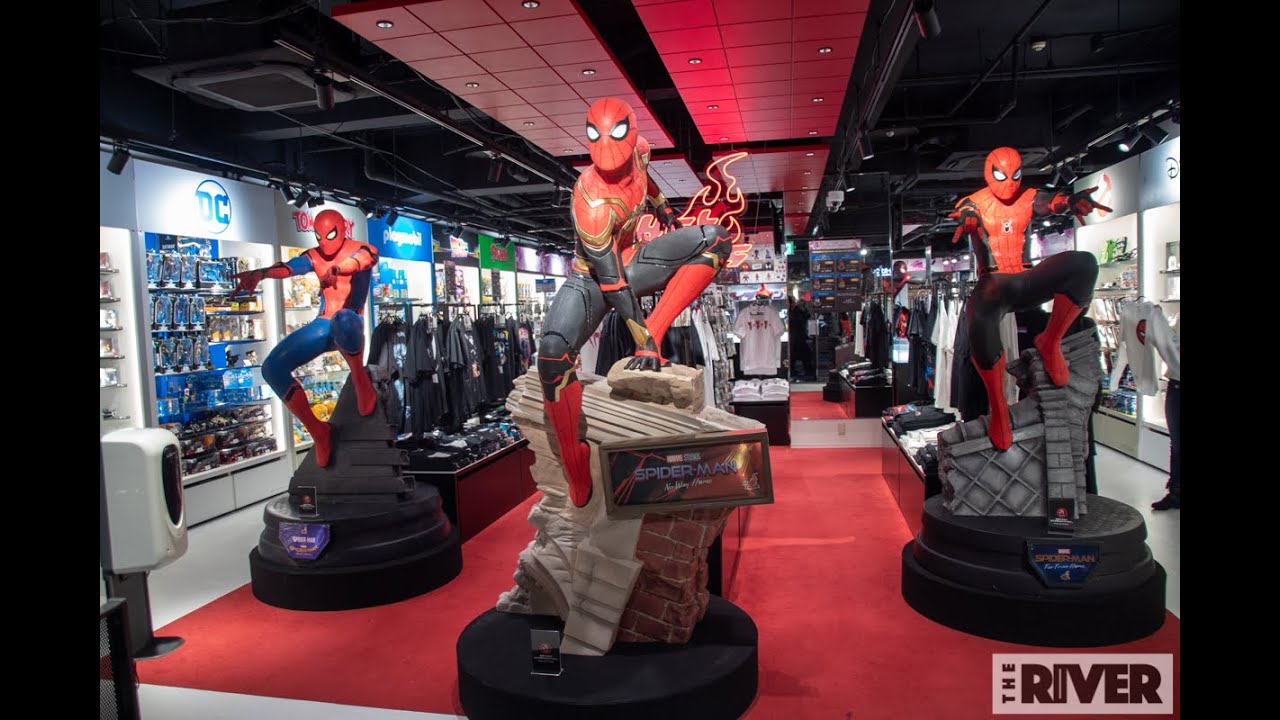 スパイダーマン：ノー・ウェイ・ホーム』実物衣装の展示や限定グッズ