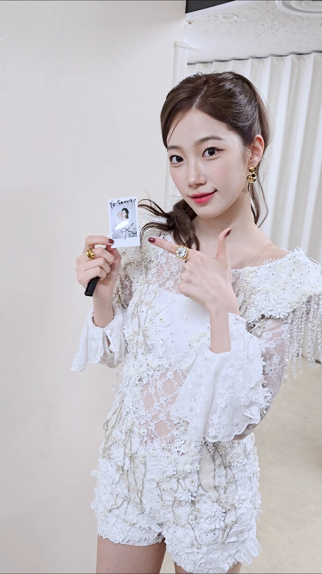 To. ASIA SAKI💙 #LE_SSERAFIM #르세라핌 - YouTube