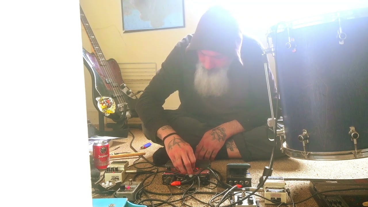 Beau Bordel / Tirer au hasard et amuser les muses médusées