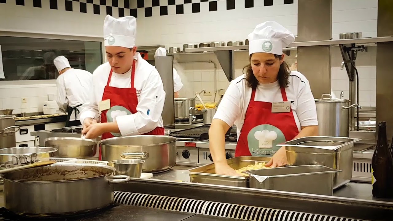 Bio des chefs 2018 - YouTube