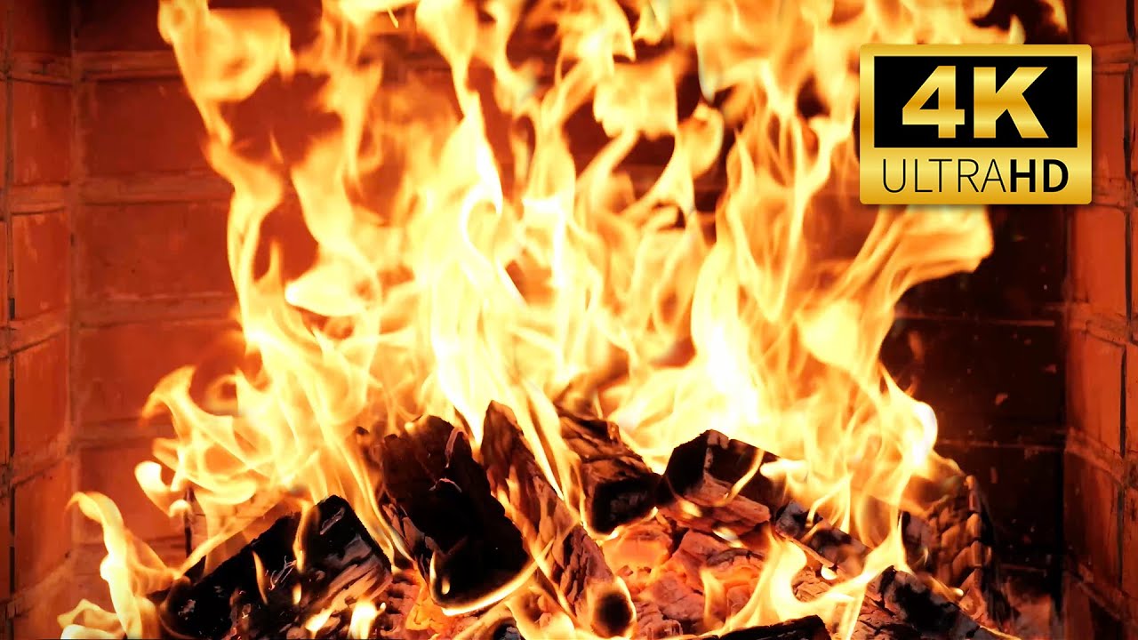 🔥 Warm & Cozy Fireplace for Christmas Evenings – Natural Fire Sounds & Flickering Light