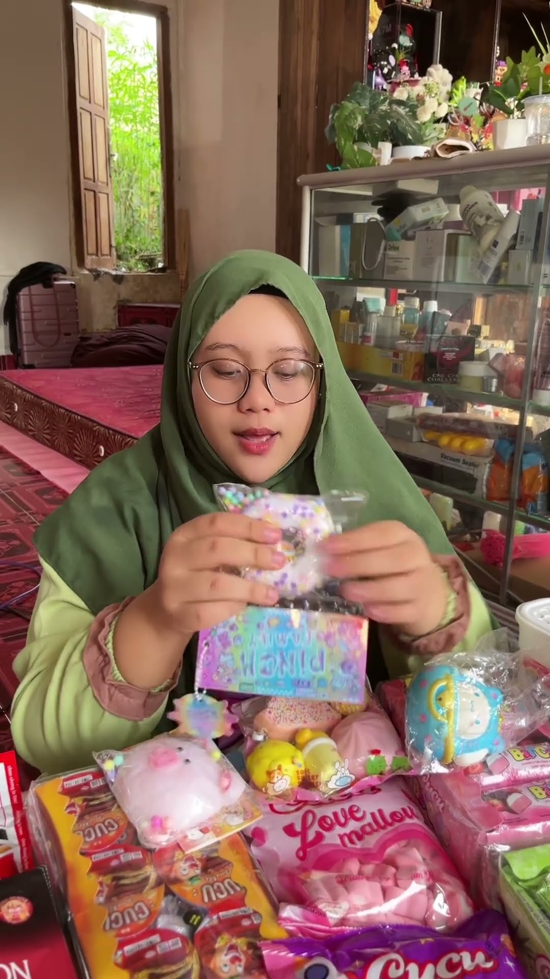 TABA SQUISHY GEMES