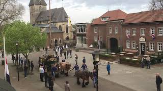 Noorbeek Neemt Afscheid Van Pastoor Graat