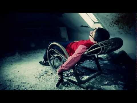 Dcvdns - Du Machst Dir Keine Gedanken Solange Die Nutella Nicht Nach Scheisse Schmeckt