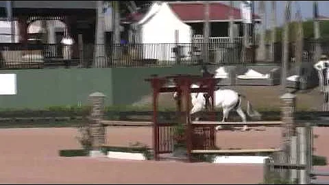 Video of THUNDERGOD riden by LOUISE SERIO from Sho...