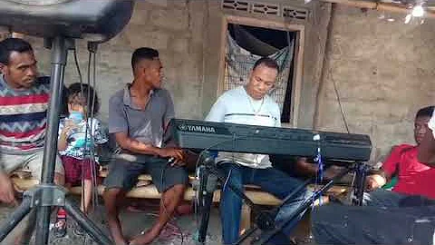 LARAN MONU BA O (TONNY PEREIRA) LIVE IN DILI - TIMOR LESTE