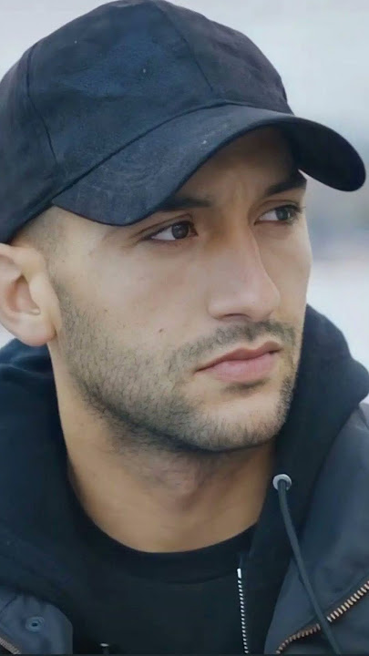 I already fell in love with Hakim Ziyech 😗😓 #hakimziyech #ziyech #chelsea #football #maroko #marocco