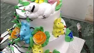 Three floors fresh cream animals cake 🎂