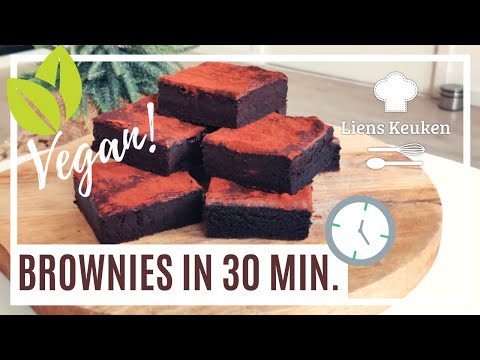 Video: Hoe Om 'n Brownie Met 'n Hoed Te Maak