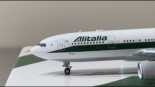 1/400  アリタリア航空　ボーイング　Ｂ７７７－２００　Ｉ－ＤＩＳＡ 模型・プラモデル 1/400 アリタリア航空 ボーイング B777－200