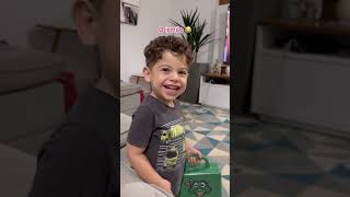 Quando A Mãe Briga Com Um Filho O Outro Imediatamente