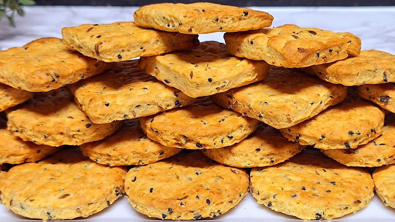 طريقة بسكوت مالح بالكمون❗️ بدون بيض❗️ خفيف و مقرمش و طعمه روعة بمكونات بسيطة جدآ