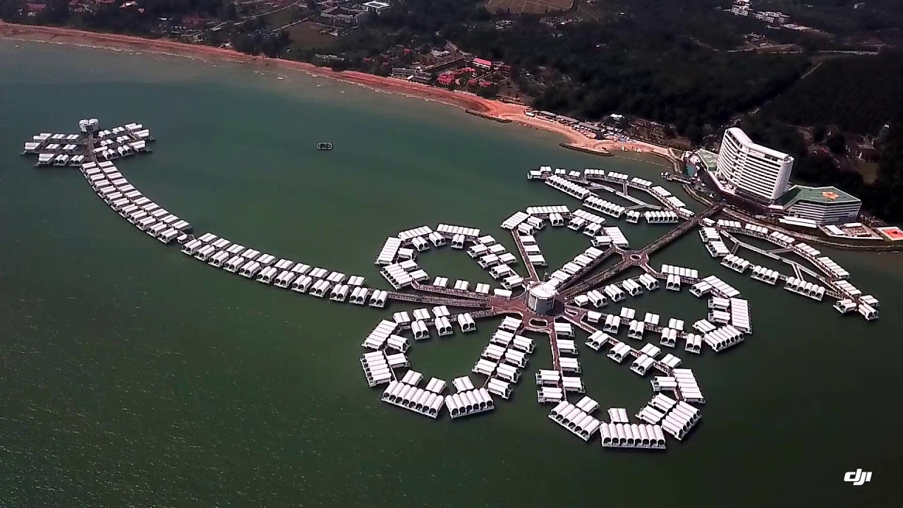 Lexis Hibiscus Port Dickon / Drone view