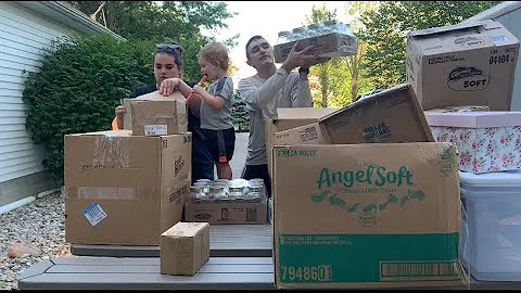 Another Amazing DG Dollar General Liquidation Pallet Unboxing!!! What Can He Find This Time?