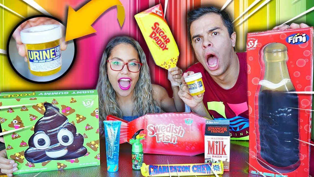 TESTANDO OS DOCES MAIS BIZARROS DOS ESTADOS UNIDOS! - (BEBEMOS URINA)