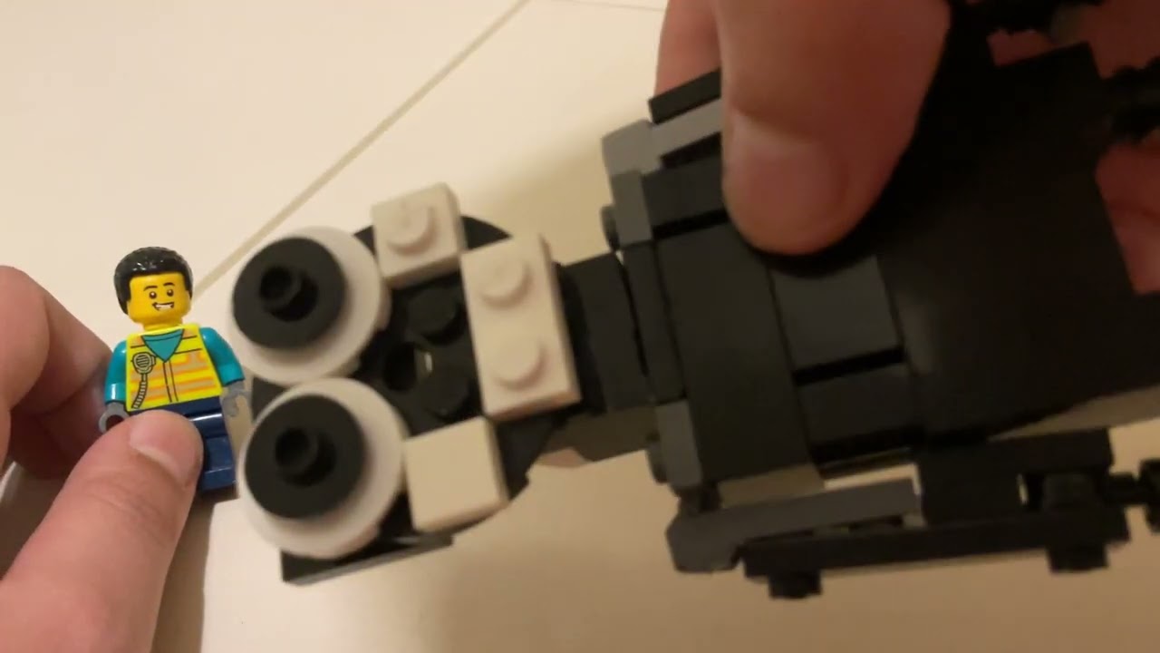  cartoon cat run away