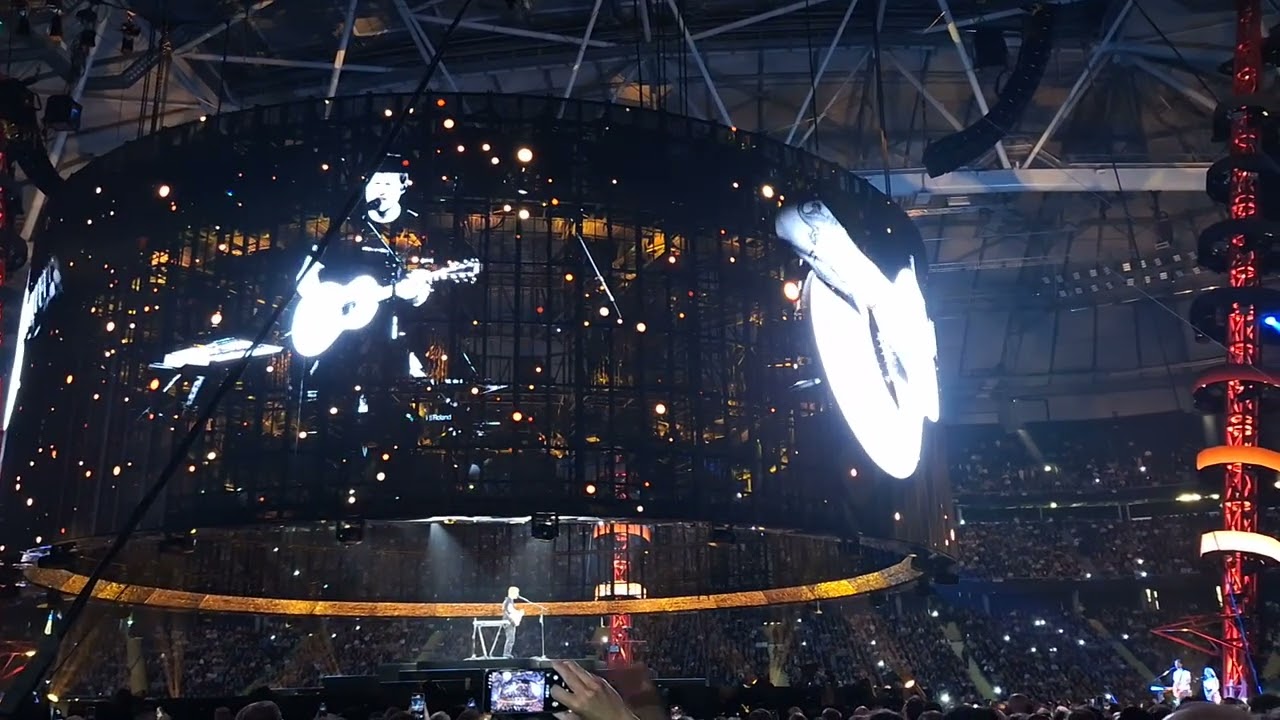 Ed Sheeran – Afterglow | Mathematics Tour, Sweden | 2025-08-22