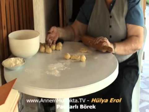 Nefis Pancarlı Börek Tarifi