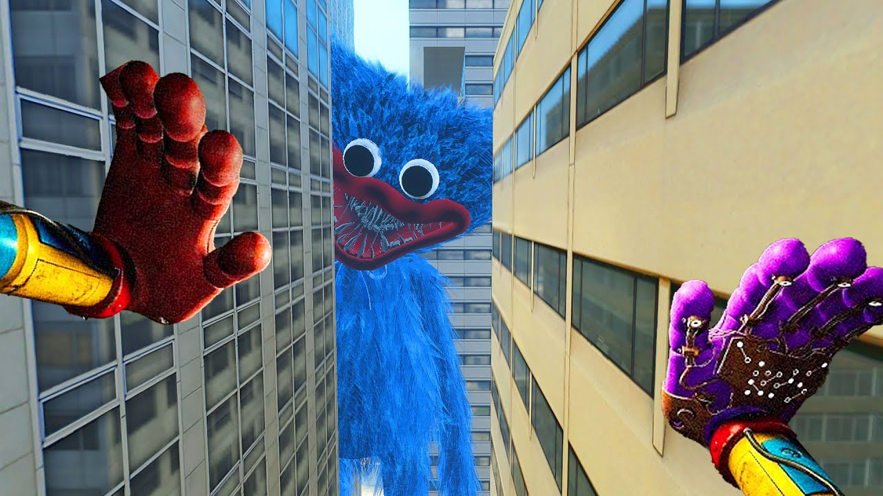 SCARY HUGGY WUGGY FROM POPPY PLAYTIME TRACKS ME DOWN IN THE CITY in GARRY`S MOD