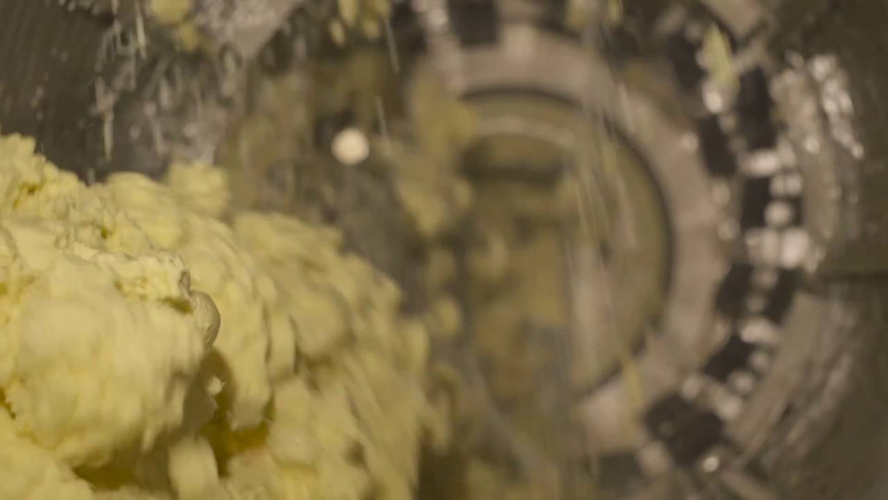 Kerrygold Park Butter Churn