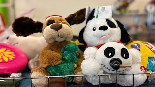 Goodwill finds 4/28/2024 - Sound N Light, Hallmark, Gemmy, and more Animated Plush!