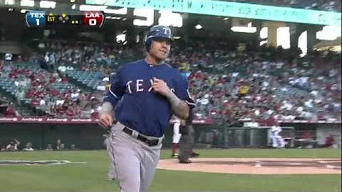 2011/07/20 Beltre's RBI double
