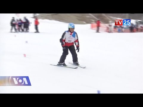 ვერმონტში ბავშვებს თხილამურებზე დგომას უფასოდ ასწავლიან