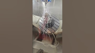 CNC machining center #cnc加工中心 #工廠實拍視頻 #五軸加工 #設備生產廠家 精雕細琢大家覺得怎么樣