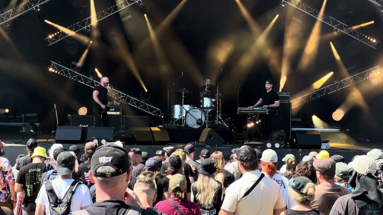 The Devil's Trade - Flashing Through the Lack of Light