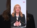 ميلوني تبيع هدايا الدبيبة الفاخرة في المزاد
