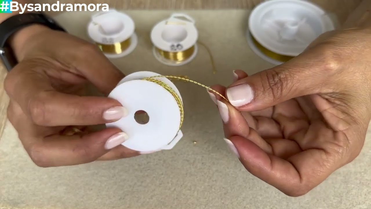 ¿COMO HACER COLLAR, ARETES, PULSERA Y DECORACIÓN DE CANDONGAS EN ALAMBRISMO CON MOSTACILLA?