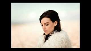 Amy Macdonald- The Days Of Being Young And Free (Acoustic)
