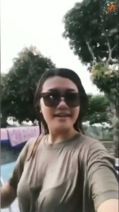 Trasparan menonjol !! Goyang tiktok hot hits terbaru | joget celana ketat seksi