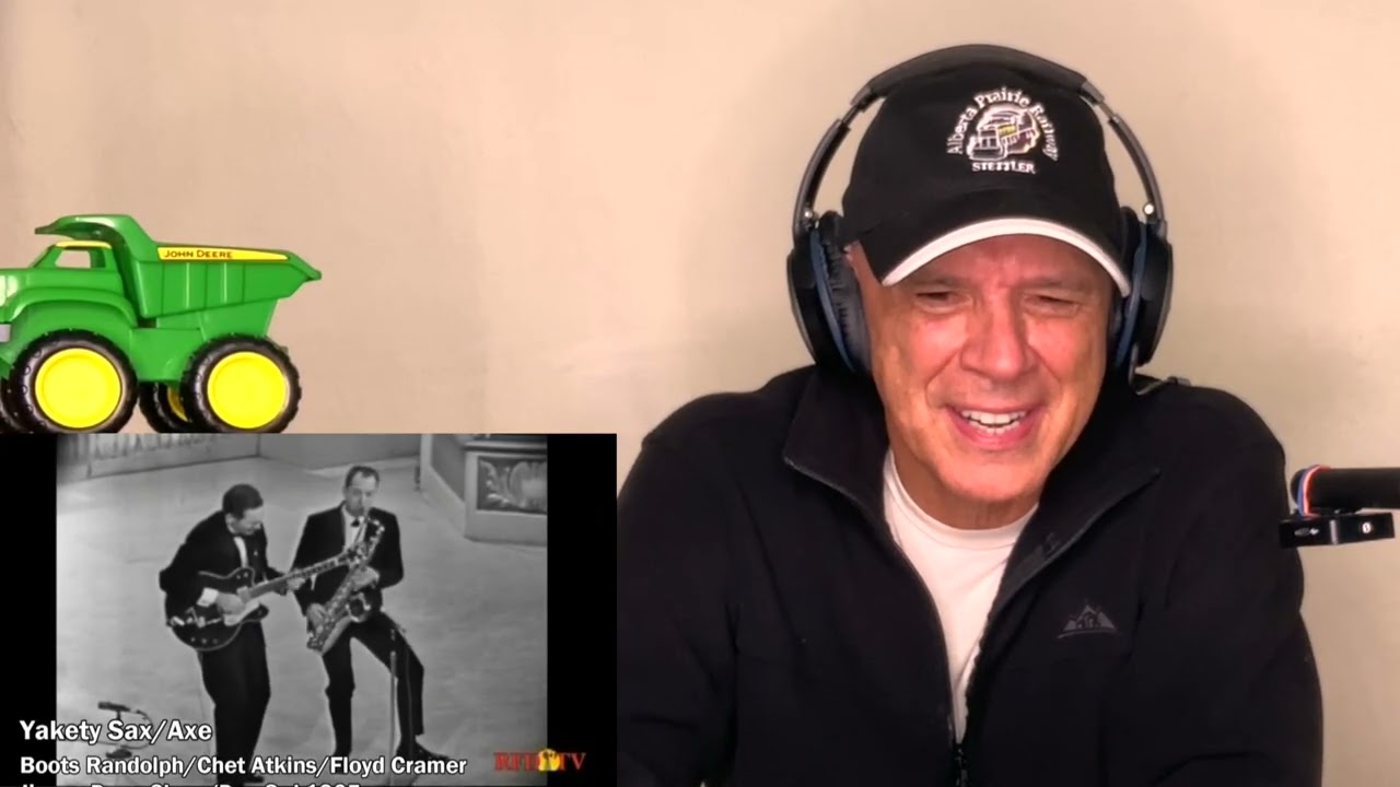 Boots Randolph, Chet Atkins and Floyd Cramer -- Yakety Sax/Axe  [REACTION/ GIFT]