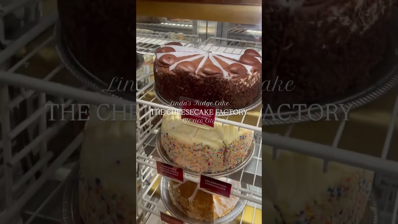 Trying Lindasfudgecake For The First Time Ever Cheesecake Cake Chocolate Mexico Cdmx