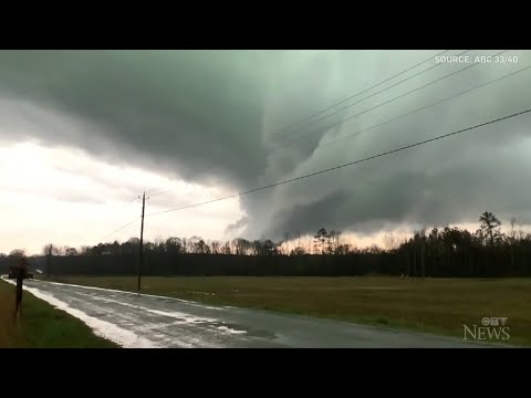 Severe weather rips through U.S. Deep South