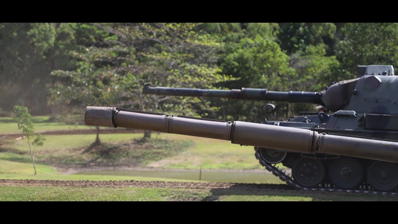 AusArmourfest - a Lap in the Leopard with stewiejp!