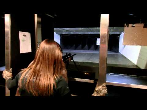 Shooting Sniper Rifle Savage with Jackie Raikes Carrizosa Las Vegas MachineGuns CIMG5290
