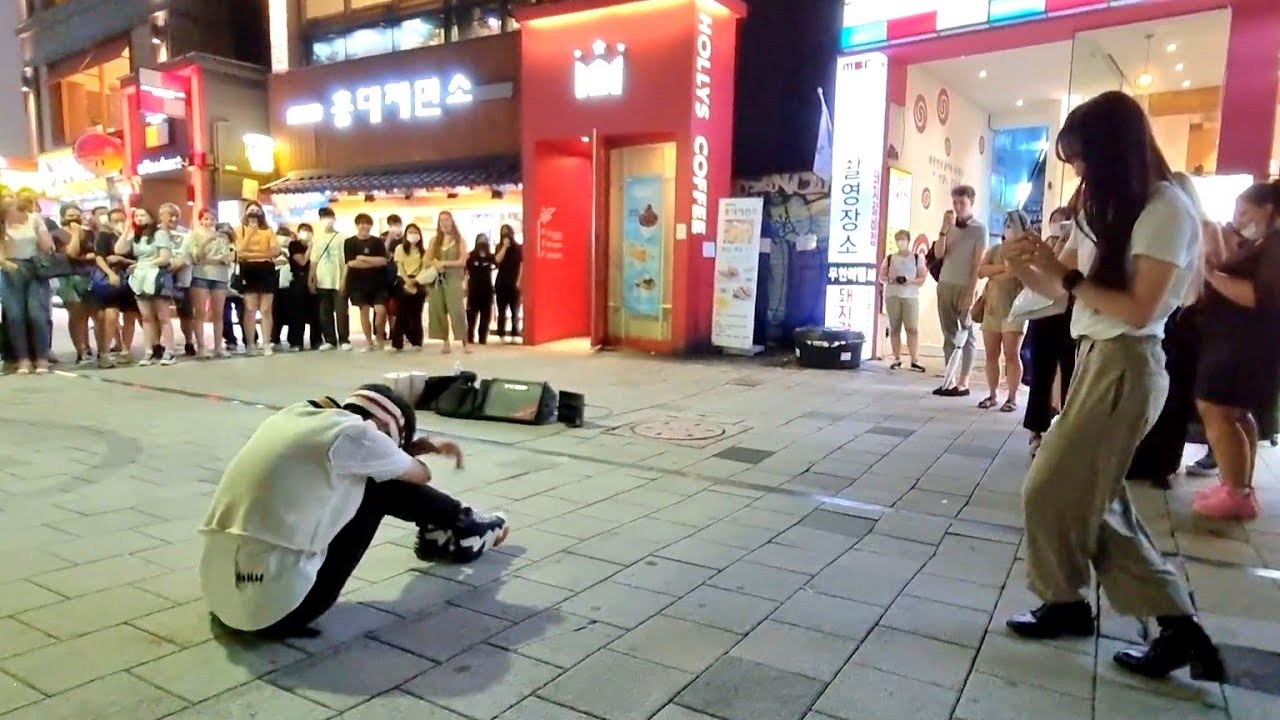 MONDAY. SHINHWA & YU KAGAWA. UNIQUE EXHILARATING INTERACTIVE PERFORMANCE. HONGDAE STREET.