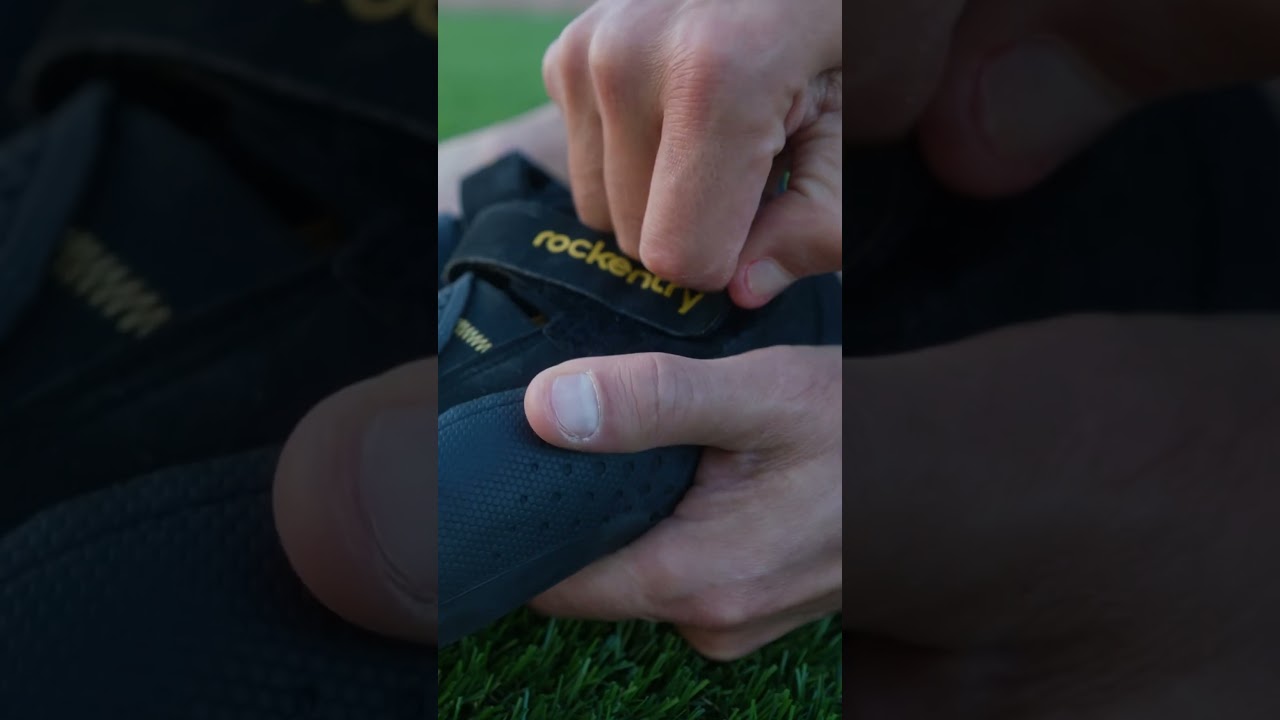 Breaking into my New Climbing Shoes 